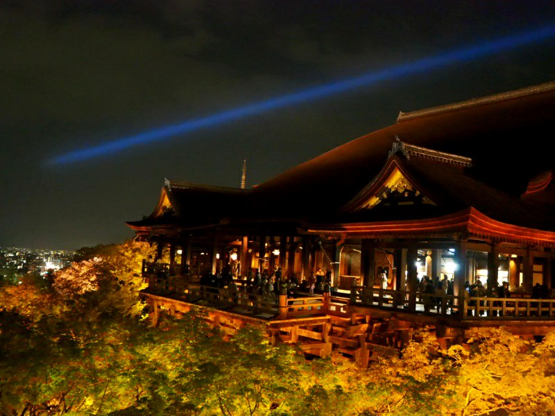 清水寺2022年秋の夜間特別拝観ライトアップ|紅葉シーズン混雑具合など体験レポ